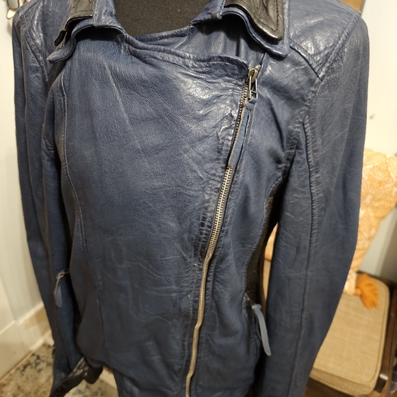 Bano eeMee Leather Moto Jacket - Picture 2 of 14